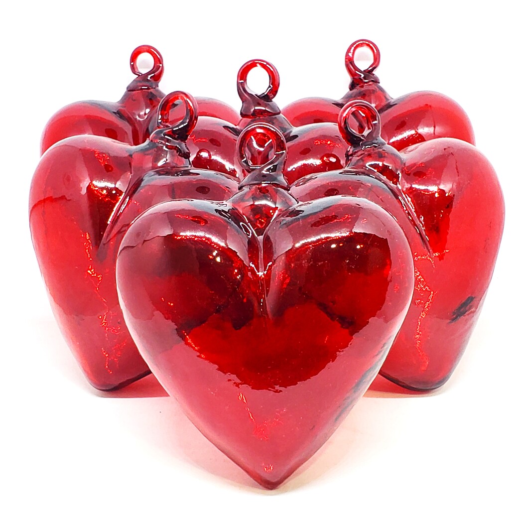 GLASS ORNAMENTS / Red 5.1 inch Large Hanging Glass Hearts (set of 6)